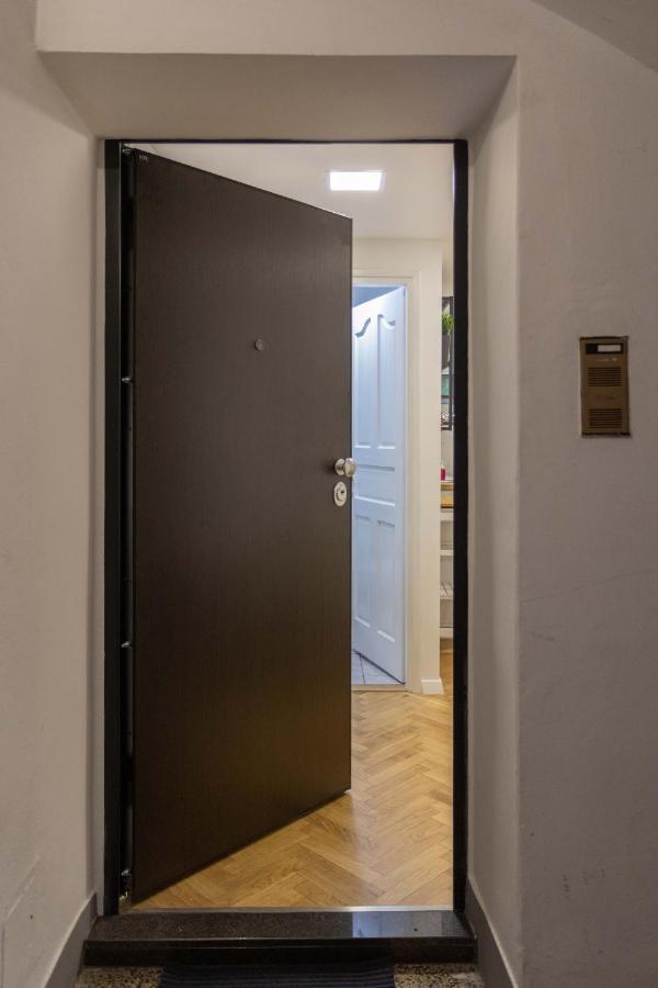 Apartmán Modern Studio Near British Square Záhřeb Exteriér fotografie